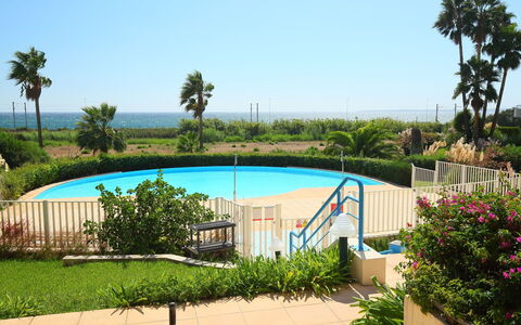 Le Grand Large: Piscina, Propiedad, Bienes Raíces, Recurso, Árbol, Vacaciones, Casa, Edificio, Casa, Ocio