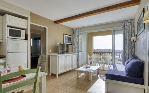 Accommodation:&nbsp;Les Rivages de Coudoulière 100.27