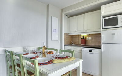 Accommodation:&nbsp;Les Rivages de Coudoulière 100.27