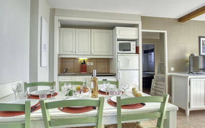 Accommodation:&nbsp;Les Rivages de Coudoulière 100.27