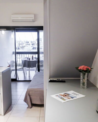 Les Deux Voiles 184.1