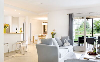 Alojamiento:&nbsp;Le Clos Savornin V10Id 608.5