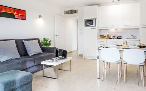 Logement:&nbsp;Le Lido (T3 8) 606.6