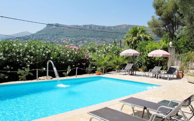 Accommodation:&nbsp;Olive 609.7