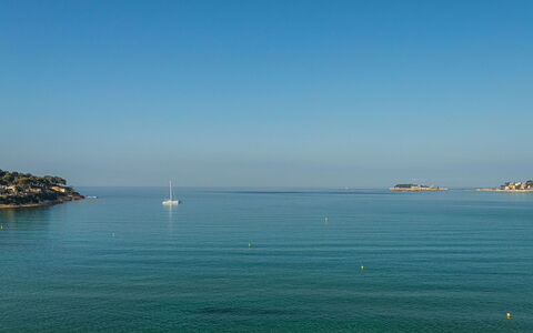 La Kamarina: Blau, Wasservorräte, Wasser, Gewässer, Küsten Und Ozeanische Forms, Meer, Wasserweg, Horizont, Küste