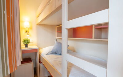 Accommodation:&nbsp;Le Village (B1 419) 400.29