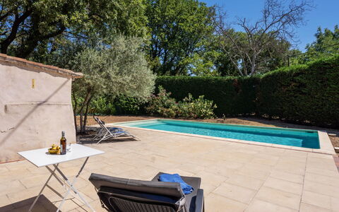 Les Ecureuils: Acqua, Cielo, Pianta, Costruzione, Azzurro, Paesaggio Naturale, Albero, Corpo D'Acqua, Spiaggia, Terreno