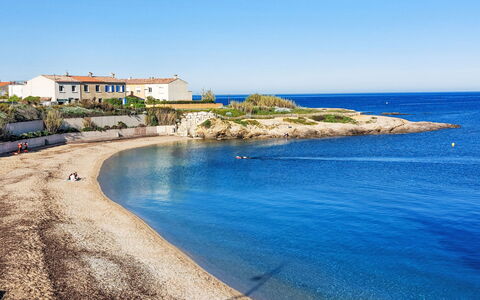 Jardin D'Azur: Zwemwater, Water, Kust, Strand, Kust En Oceanic Landvormen, Zee, Kust, Oceaan, Bank, Headland