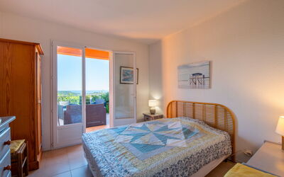 Accommodation:&nbsp;Colline Valmer 600.7