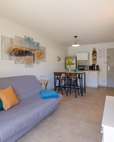 Les Jardins D'Ys 100.9