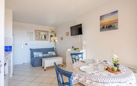 Accommodation:&nbsp;La Gaillarde 150.19