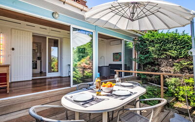 Alojamiento:&nbsp;Font Mourier 101.1