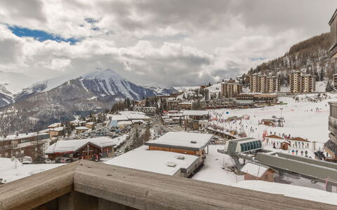 T. Bergerie: Montaña, Nieve, Invierno, Cordillera, Hill Station, Congelación, Pendiente, Alpes, Landform Glaciales, Cresta