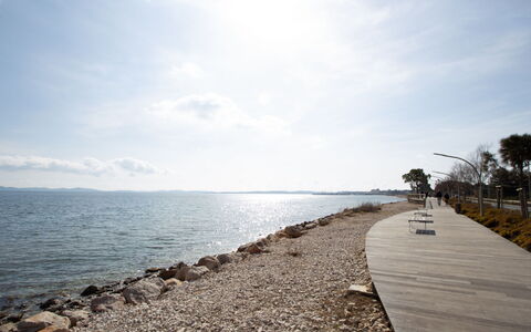 Côté Port: Vand, Krop Af Vand, Horisont, Kyst, Coastal Og Oceaniske Landskabsformer, Kyst, Hav, Strand, Bank, Ocean