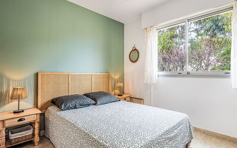 Les Terrasses de Portissol: Shade, Balcony, Hotel, Villa, Resort, Outdoor Furniture