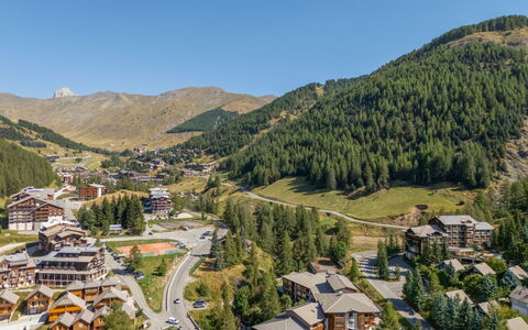 Les Etoiles D: Montagnes Relief, Montagne, Paysage, Chaîne De Montagnes, Colline, Maison, Zone Résidentielle, Montagnes, Station De Montagne, Domicile