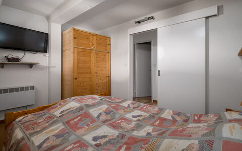 Les Etoiles D: Domicile, Balcon, Biens, Hacienda, Manoir, Villa, Porche