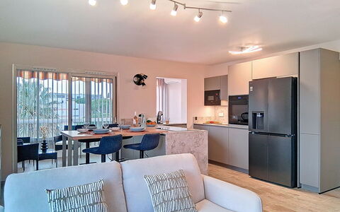 L'Astrolabe: Schatten, Veranda, Balkon, Zaun, Geländer, Outdoor Struktur