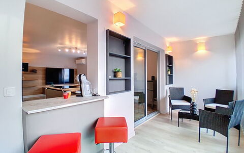 L'Astrolabe: Schatten, Veranda, Balkon, Zaun, Geländer, Outdoor Struktur