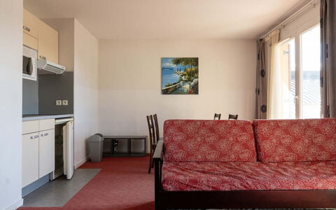 Virginia: Costruzione, Parete, Finestra, Zona Residenziale, Quartiere, Facciata, Casa, Cittadina, Casa, Balcone