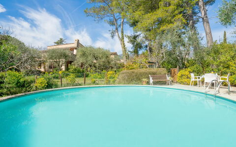 Passival: Acqua, Cielo, Nube, Pianta, Costruzione, Piscina, Azzurro, Albero, Casa, Paesaggio Naturale