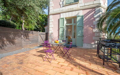 Alojamiento:&nbsp;Castel Haussmann 151.4