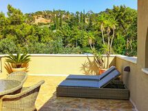 Saint Hubert, Theoule Sur Mer