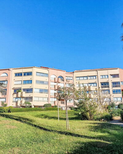 Les Marines D'Aryana 500.6