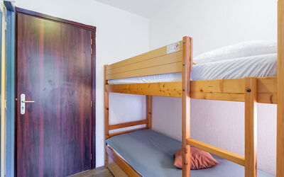 Accommodation:&nbsp;Les Platanes 451.1